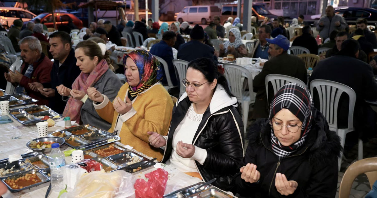 Çameli’nde bereket sofrası İmamlar’da kuruldu | TurkArama Motoru | Sağlık ve Günlük Yaşam için Pratik Bilgiler